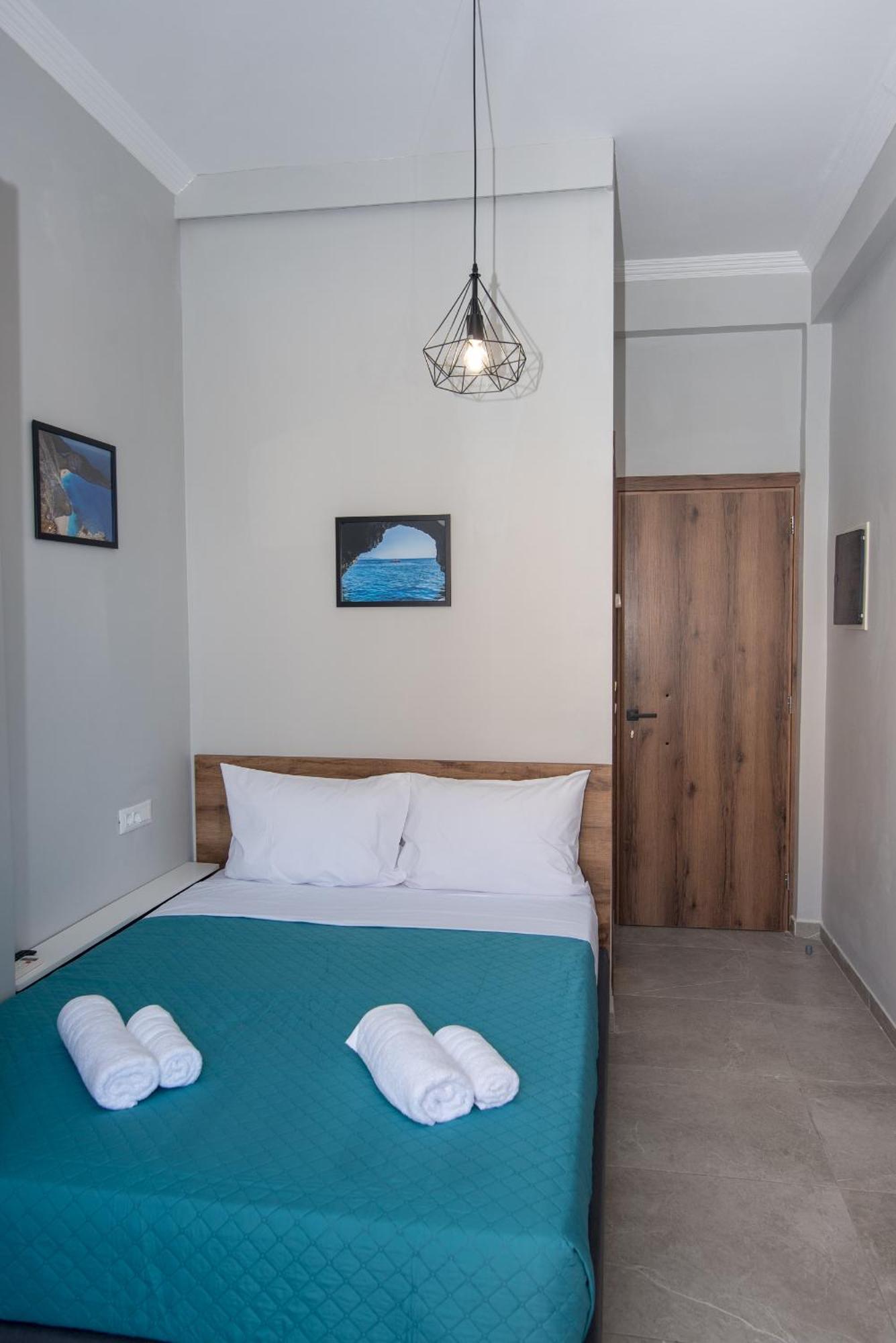 5 Keys Apartment Zakynthos Town Exterior photo